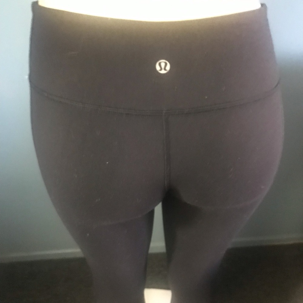 Lululemon - Picture 4 of 6